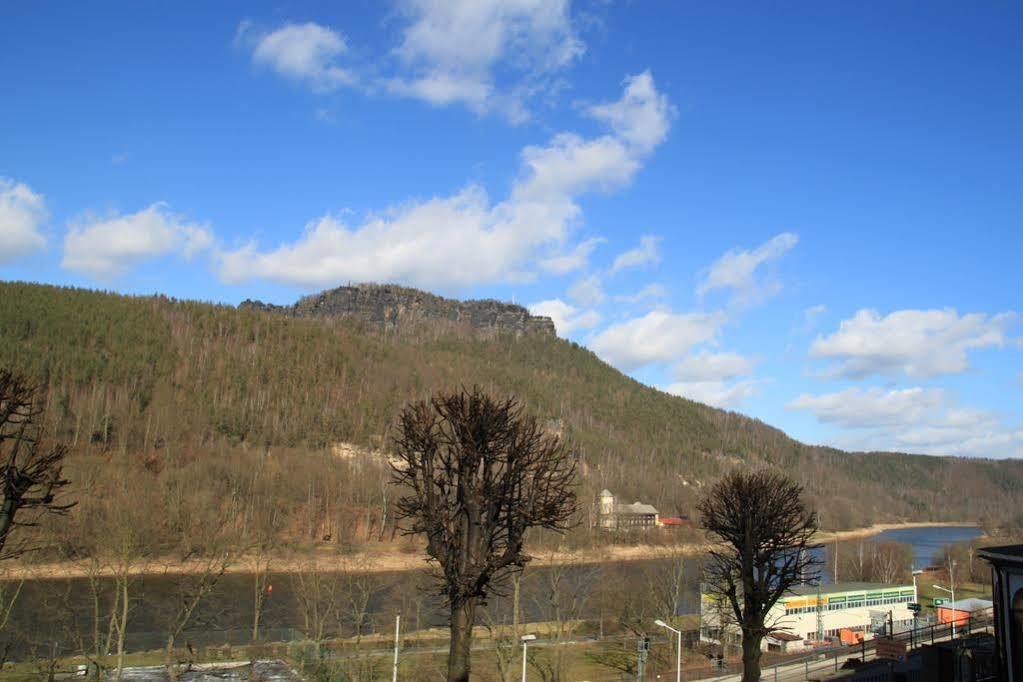 Hotel Lindenhof Königstein Exterior foto